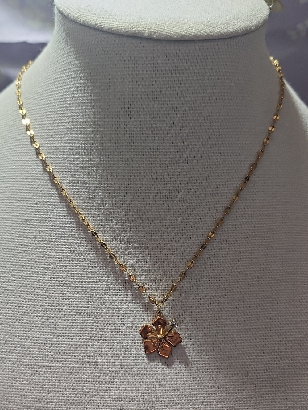 Frankie's Bikinis Gold Hibiscus Floral Pendant Necklace